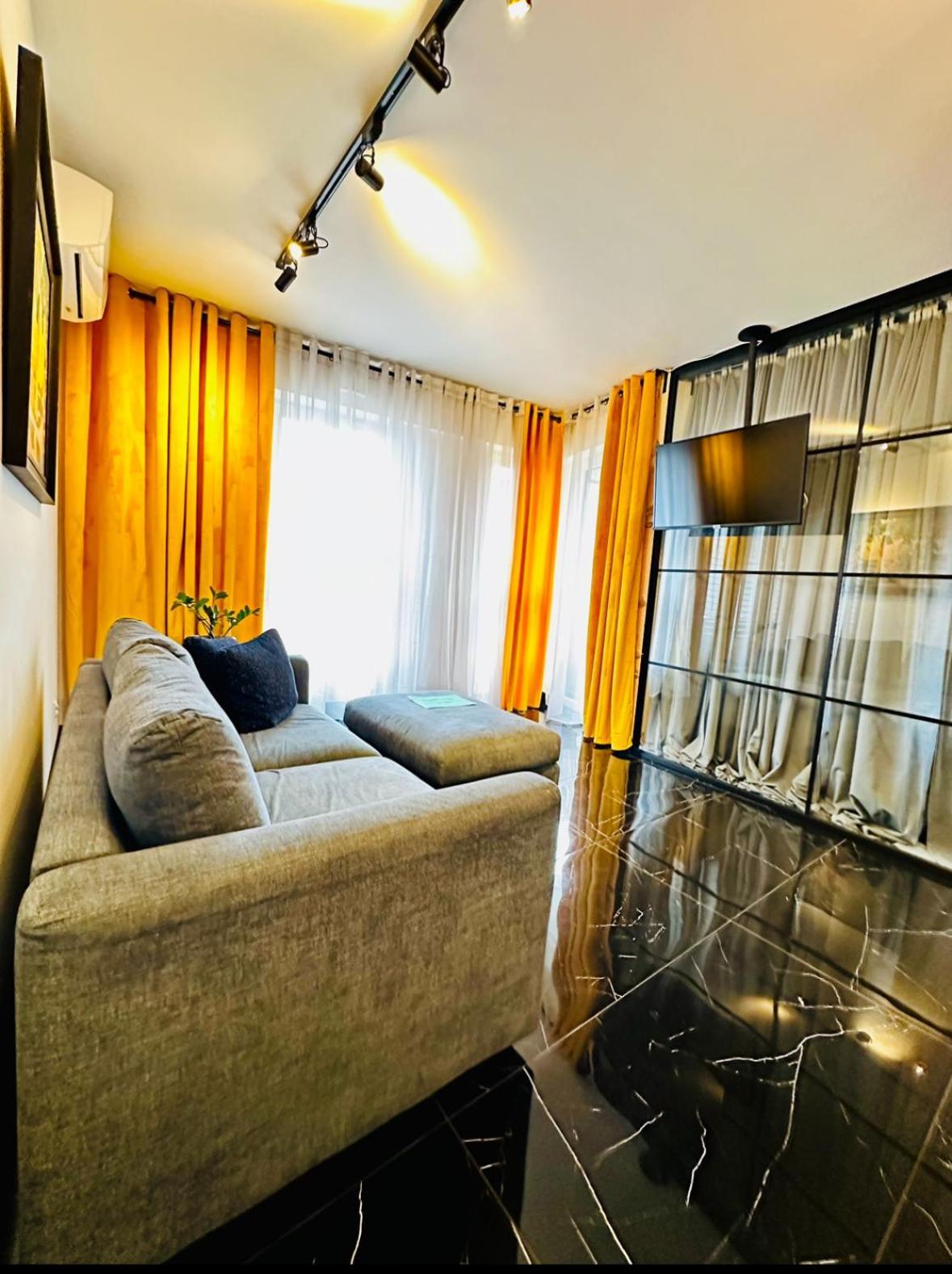 Apartamento Apartament Z Widokiem Na Kazimierz/Forum Przestrzenie Cracovia Exterior foto